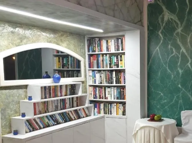 Step Into A World Of Nature One Private Shared Pool Appartement *