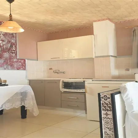 In - One Private Guest house